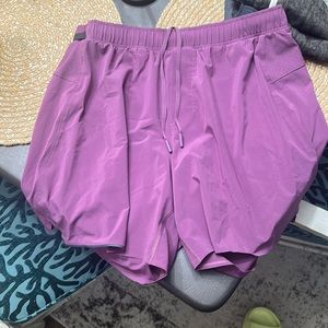 Lululemon men’s lined shirts size L